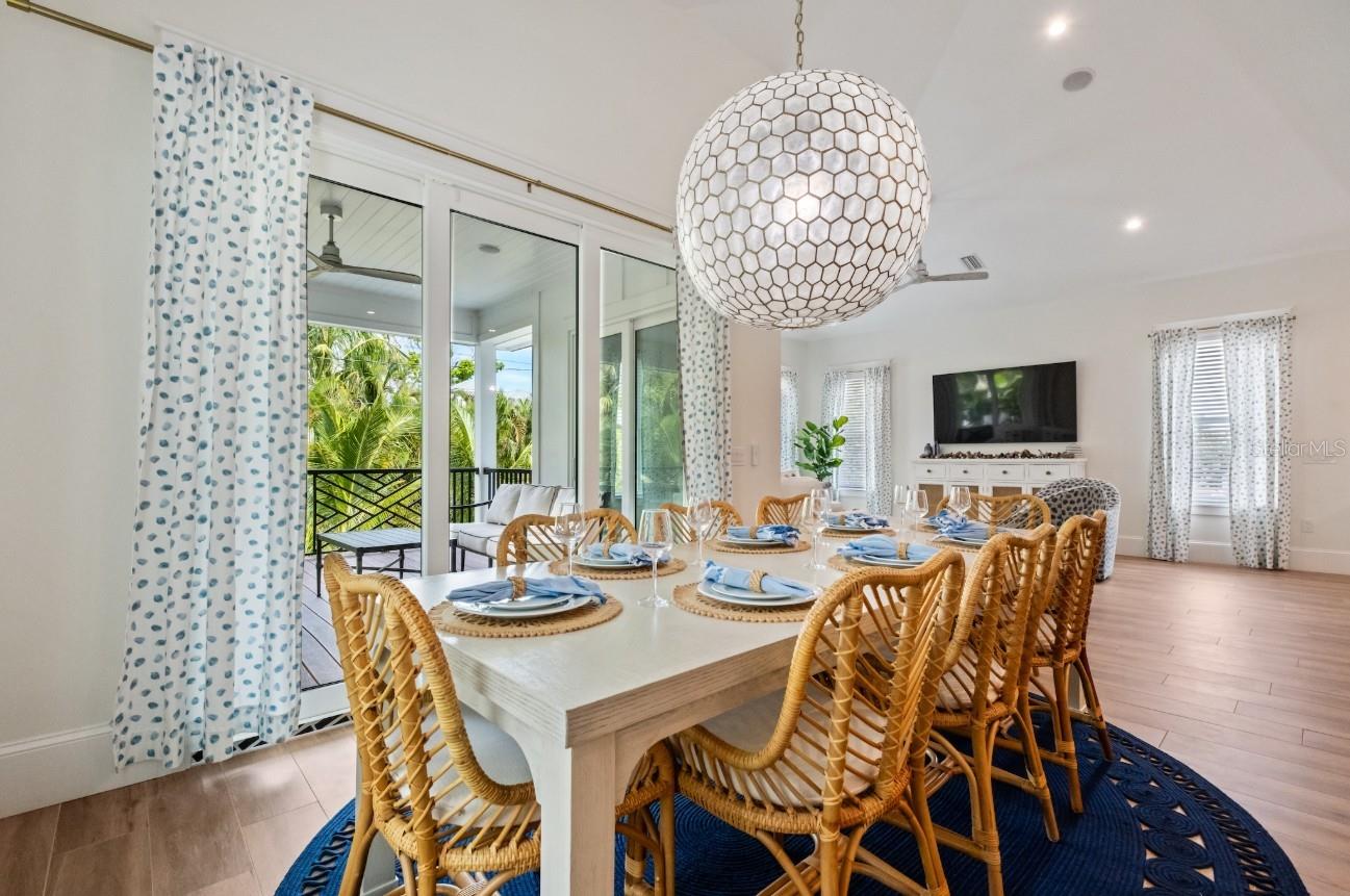 ANNA MARIA BEACH - Residential