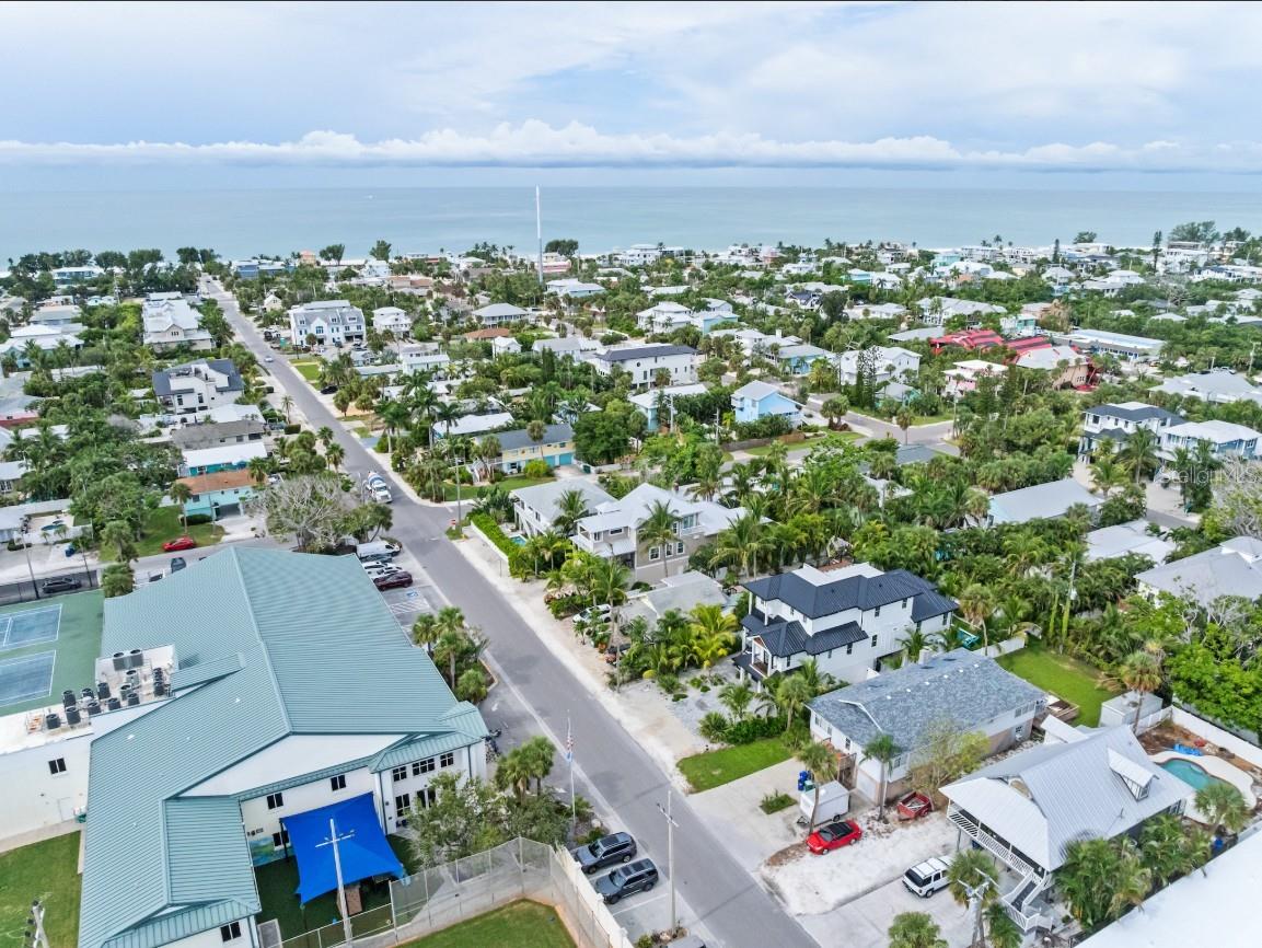ANNA MARIA BEACH - Residential