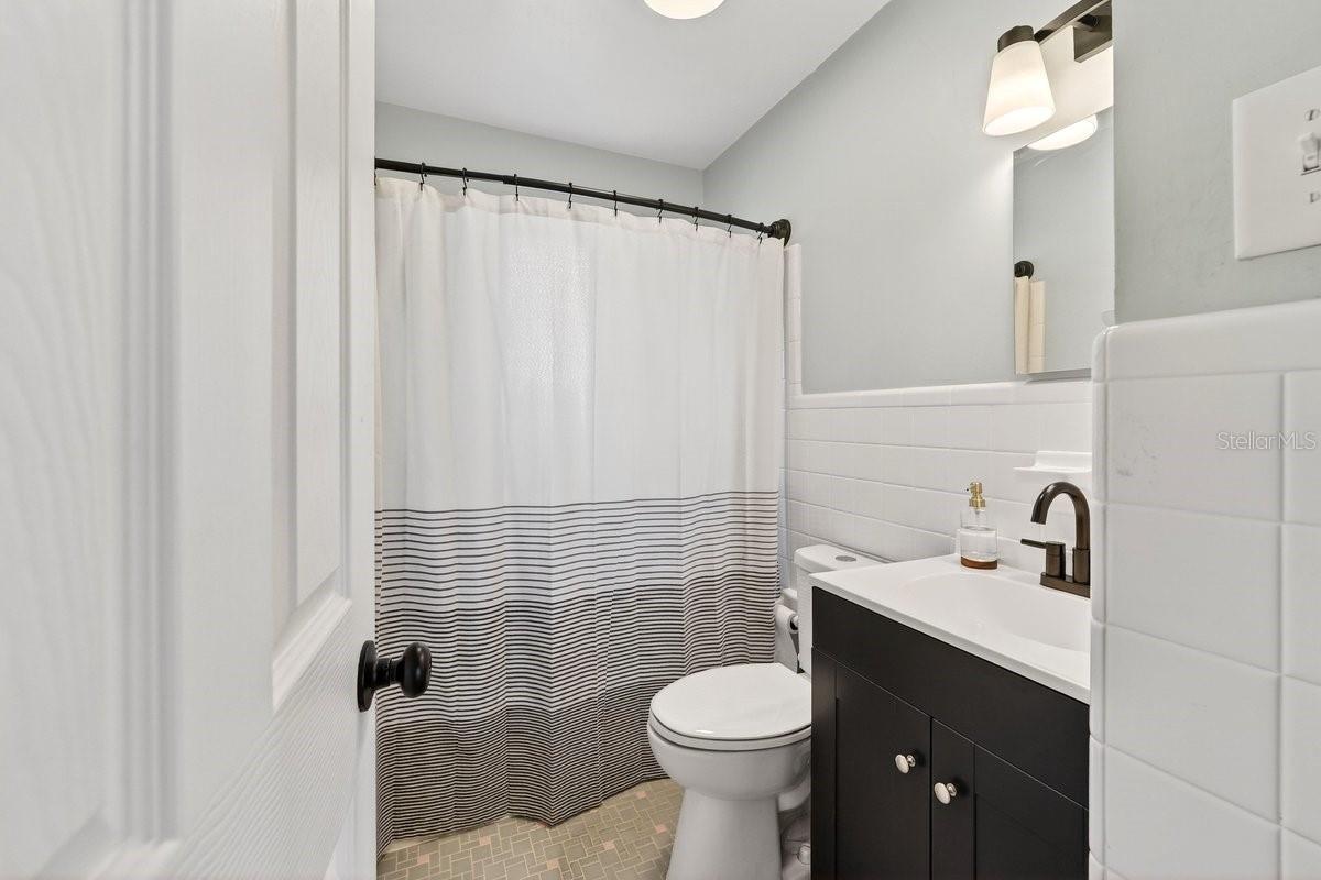 DUKES BLUE LAKE SUB - Residential