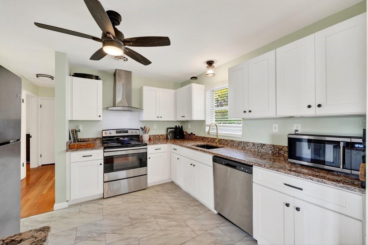 DUKES BLUE LAKE SUB - Residential