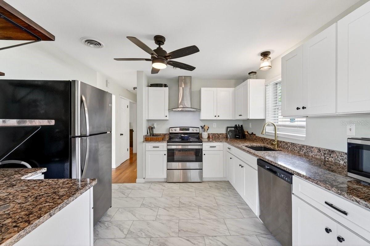 DUKES BLUE LAKE SUB - Residential