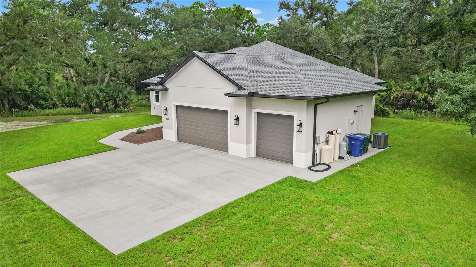400 S MOON DRIVE