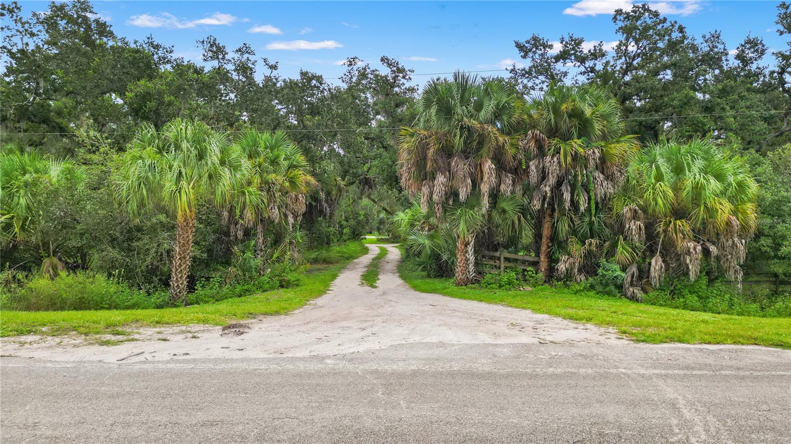 400 S MOON DRIVE