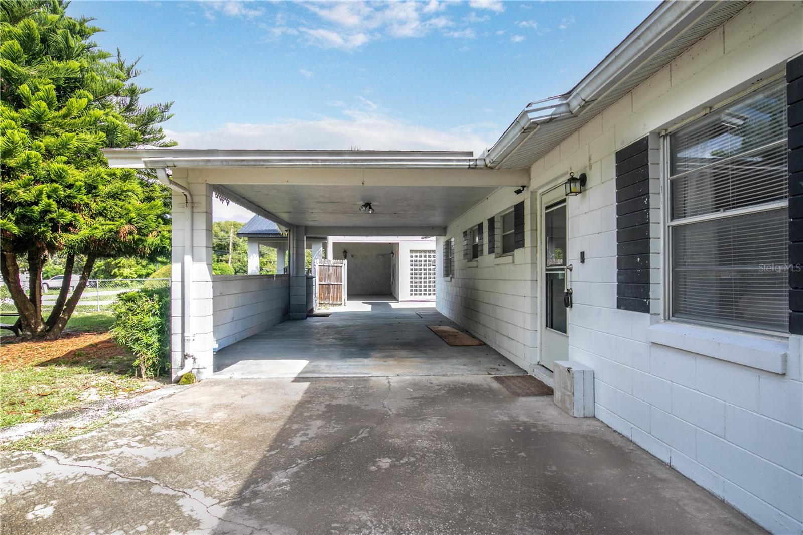 1330 PALM DRIVE