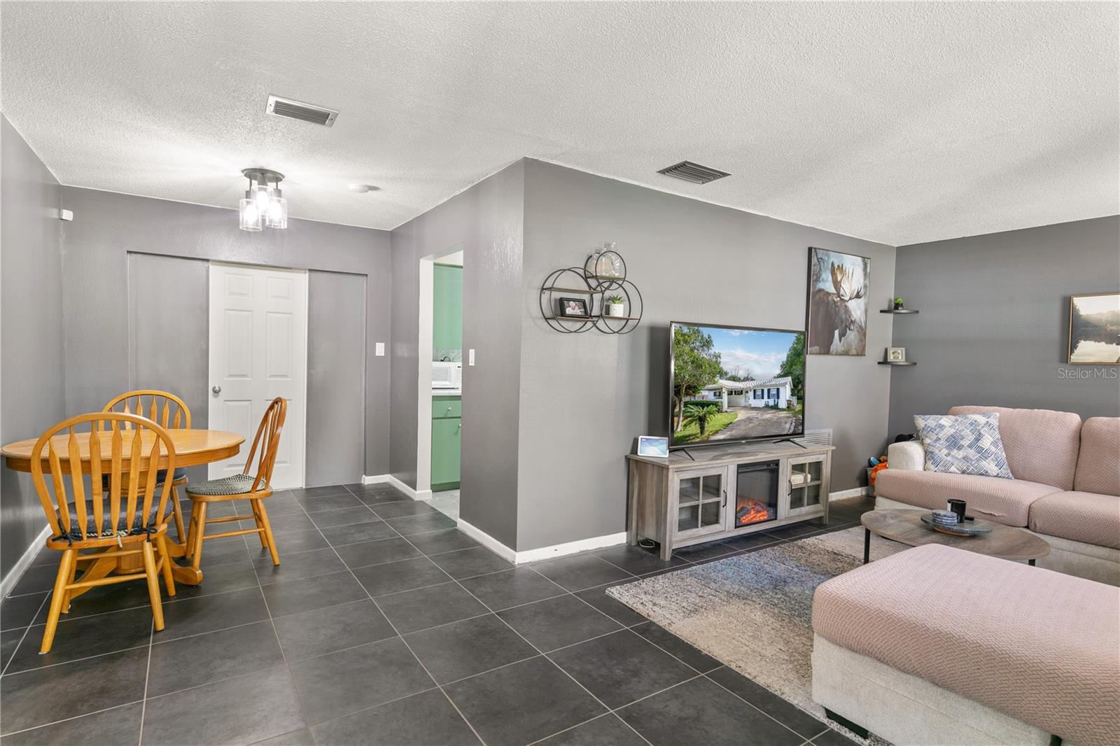 1330 PALM DRIVE