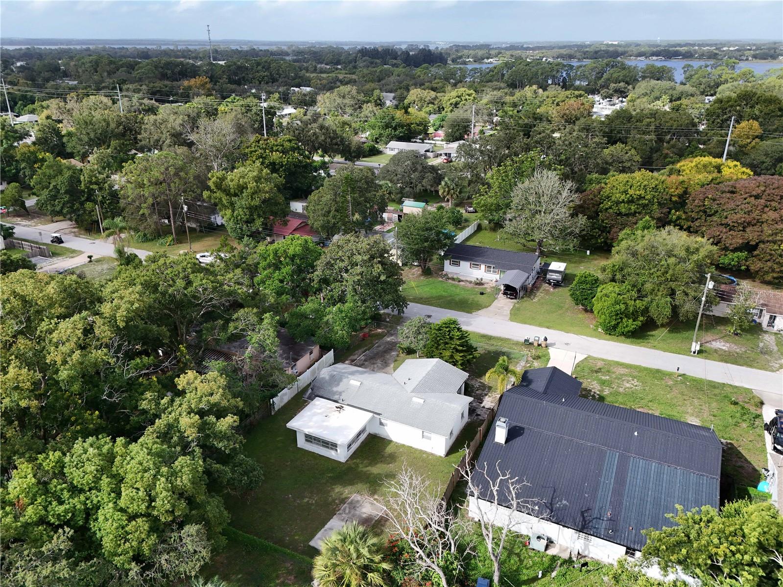 TRIANGLE ACRES - Residential