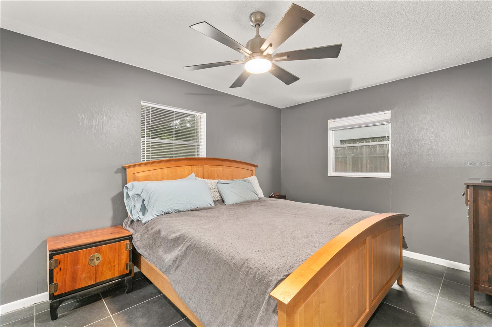 TRIANGLE ACRES - Residential