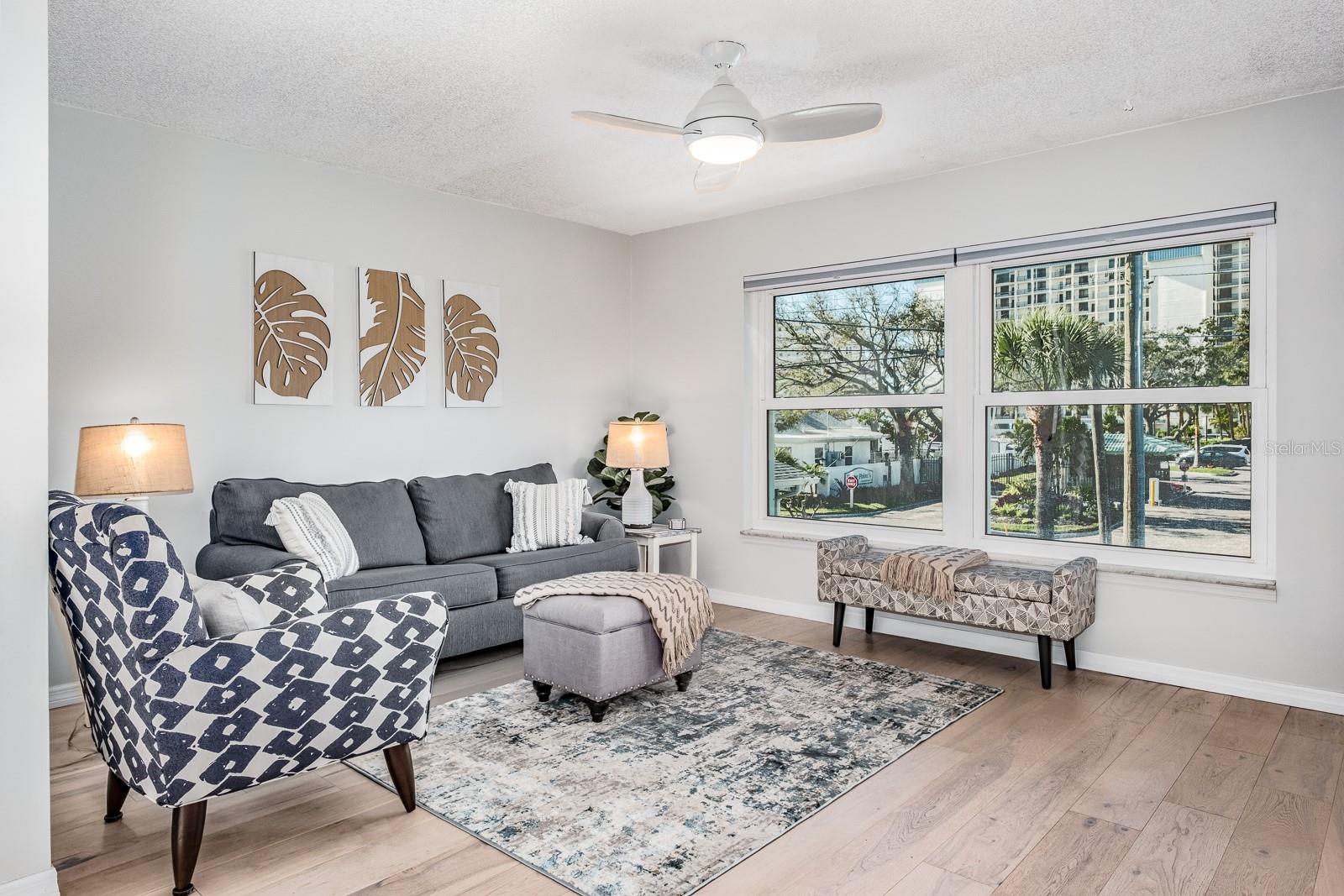 VENTA APTS CONDO - Residential Lease