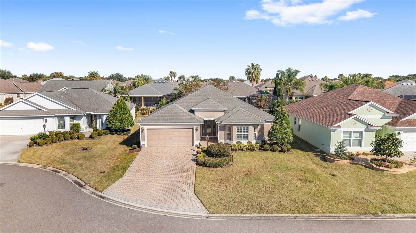 ST.JAMES - Residential