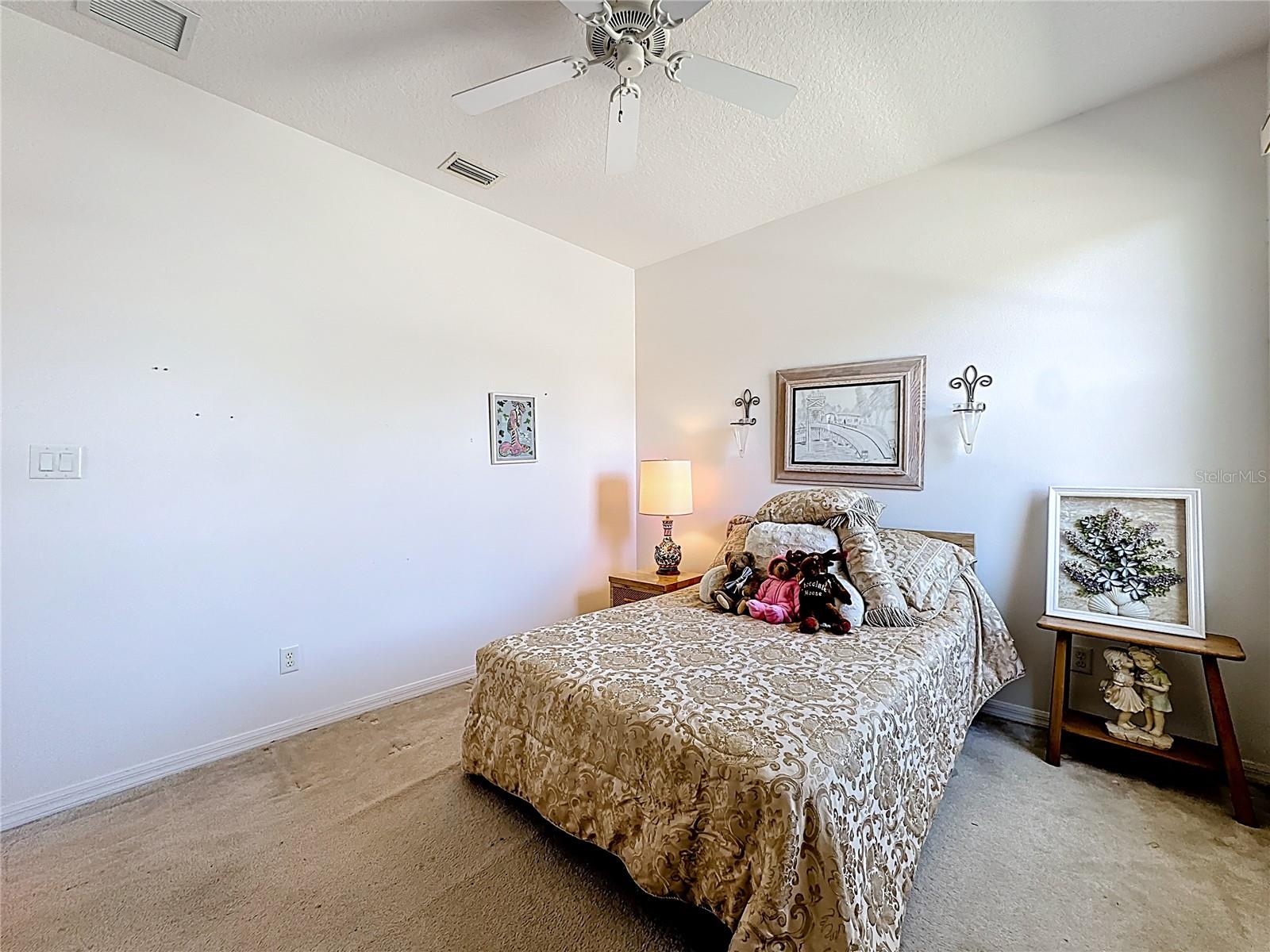 LEESBURG SLEEPY HOLLOW FIRST ADD - Residential