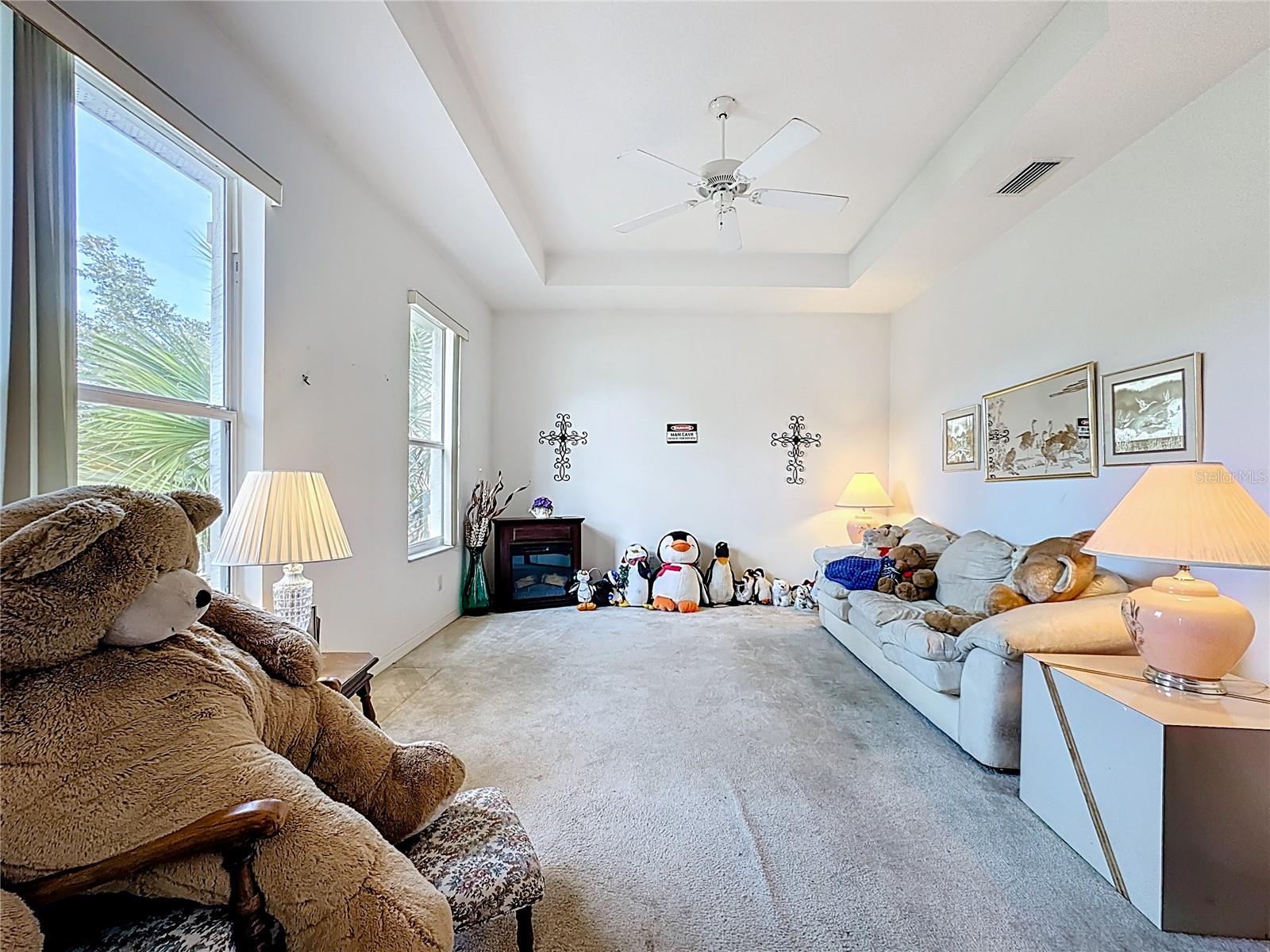 LEESBURG SLEEPY HOLLOW FIRST ADD - Residential