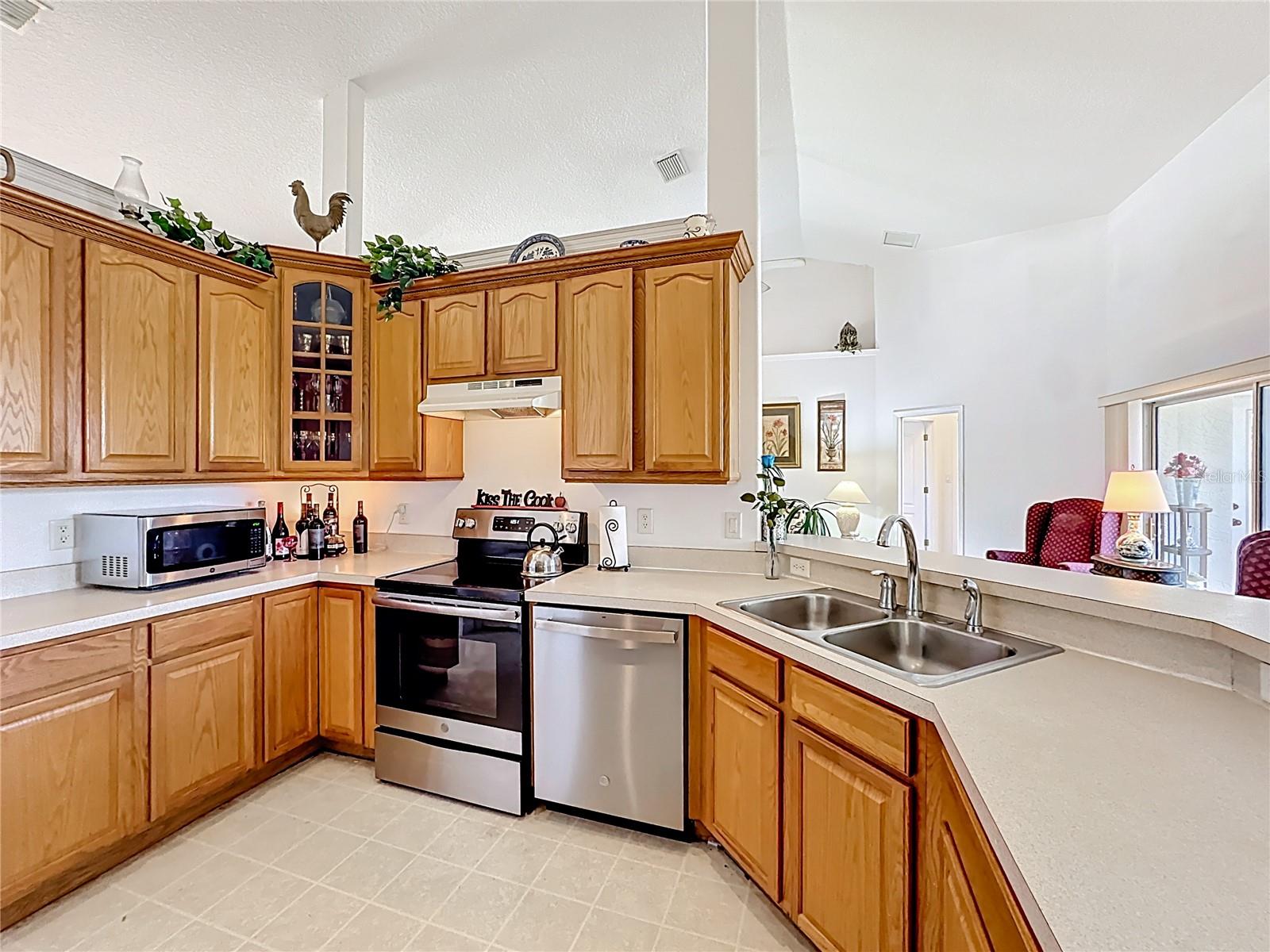 LEESBURG SLEEPY HOLLOW FIRST ADD - Residential