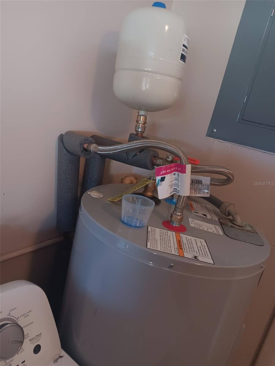 PINERIDGE UNIT 04 - Residential