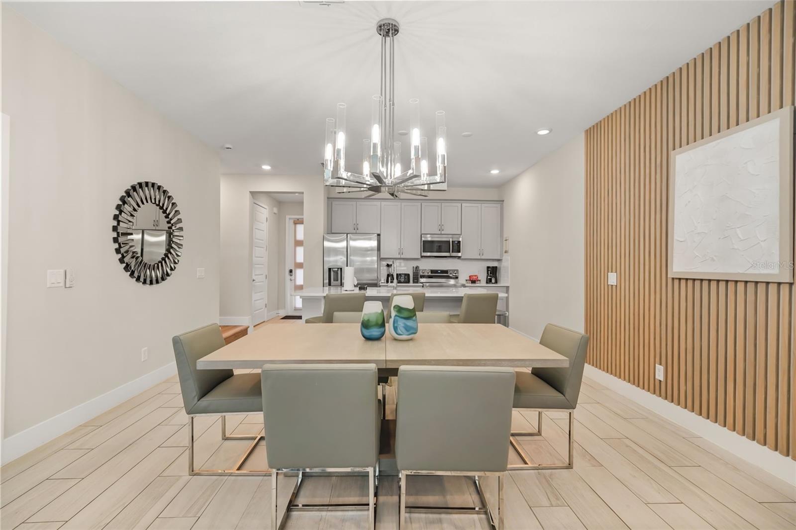 7785 SPECTRUM DRIVE
