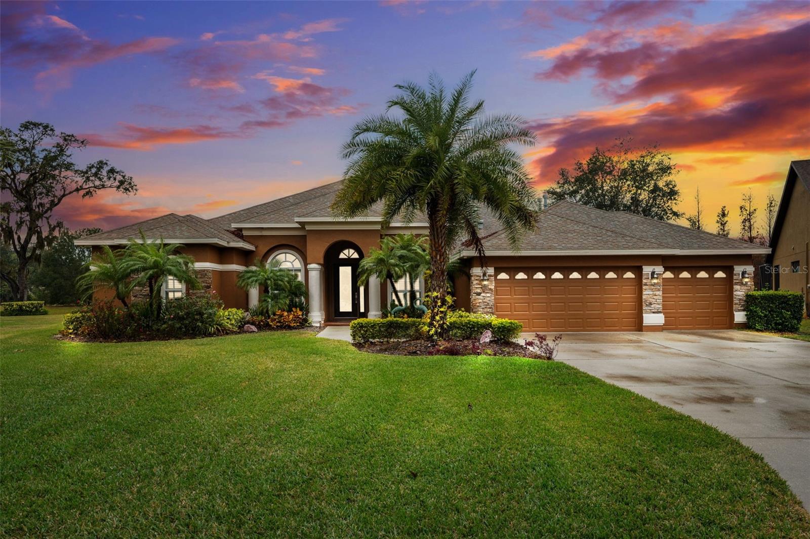 3414 GRAYCLIFF LANE