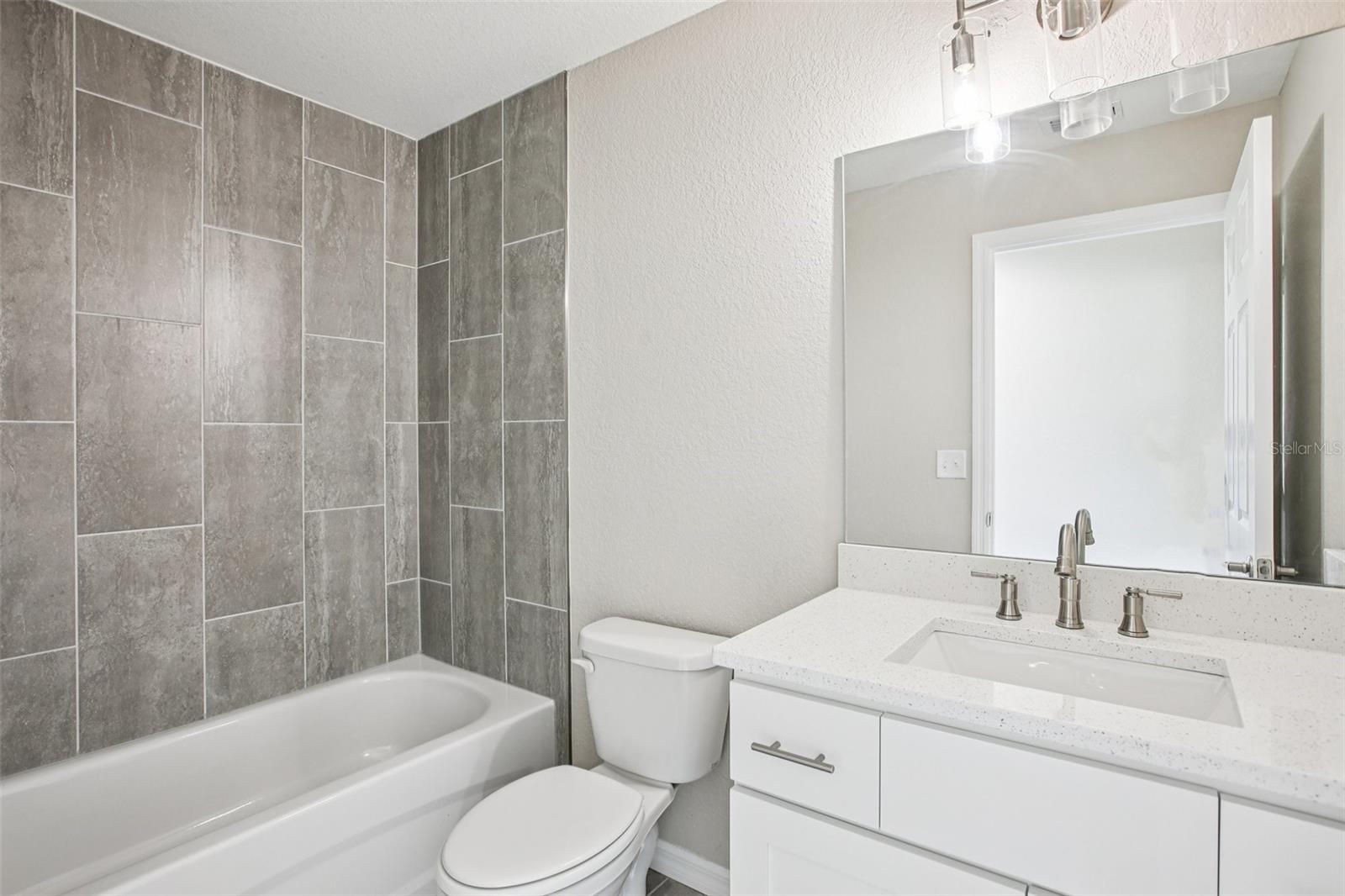 JUMPER CRREK MANOR - Residential