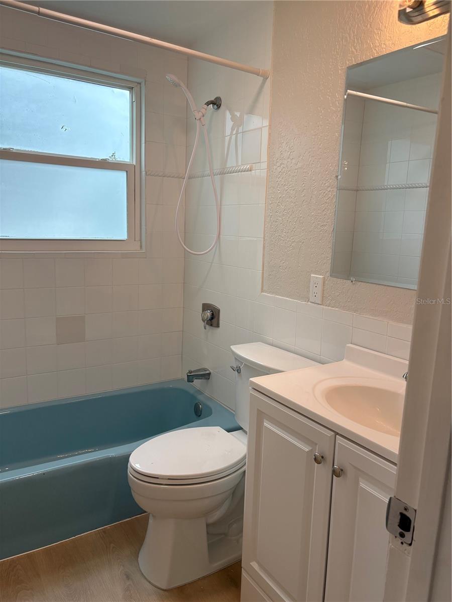 BEVERLY TERRACE - Residential Lease