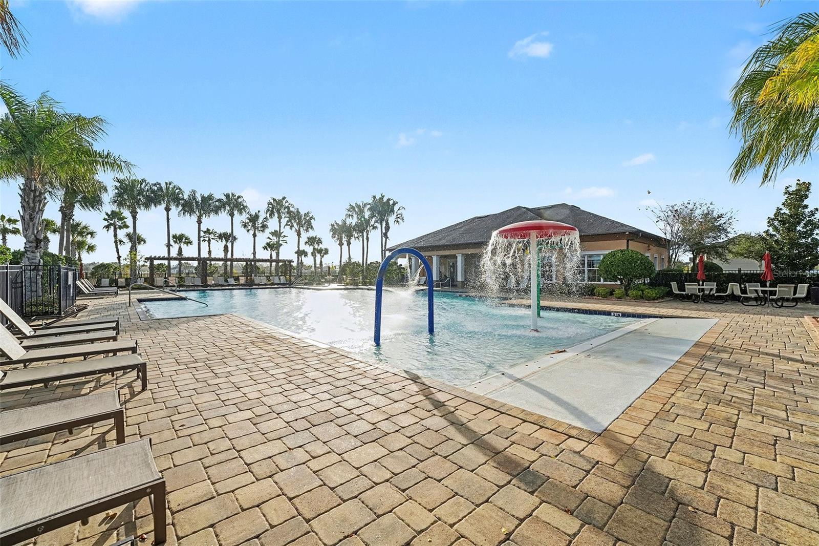 LAKES/LAUREL HLNDS PH 2B - Residential