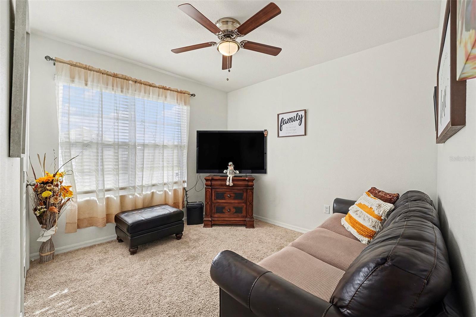 LAKES/LAUREL HLNDS PH 2B - Residential