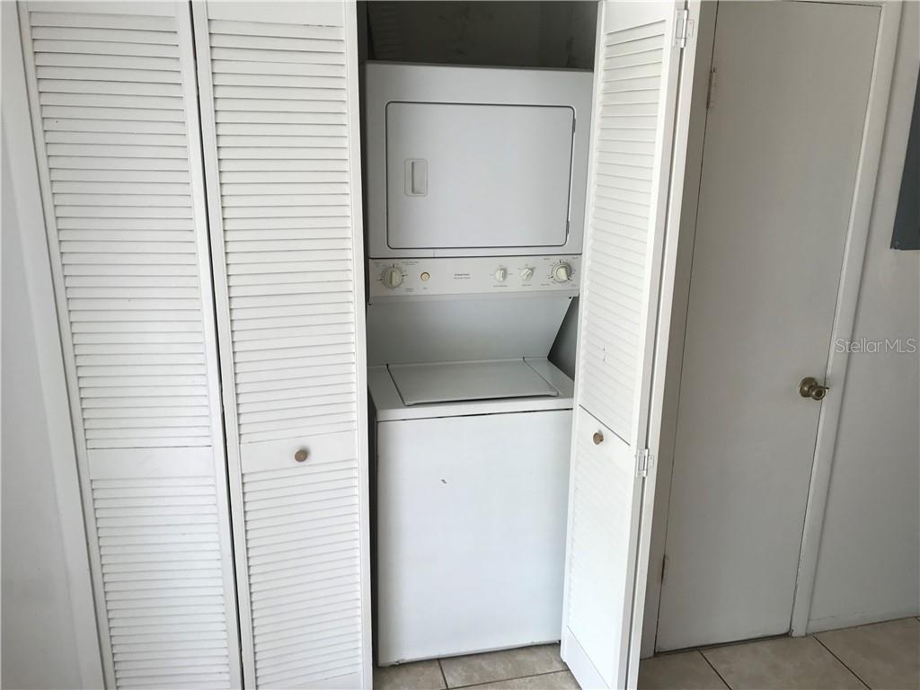 UNIVERSITY HYLANDS - Residential Lease