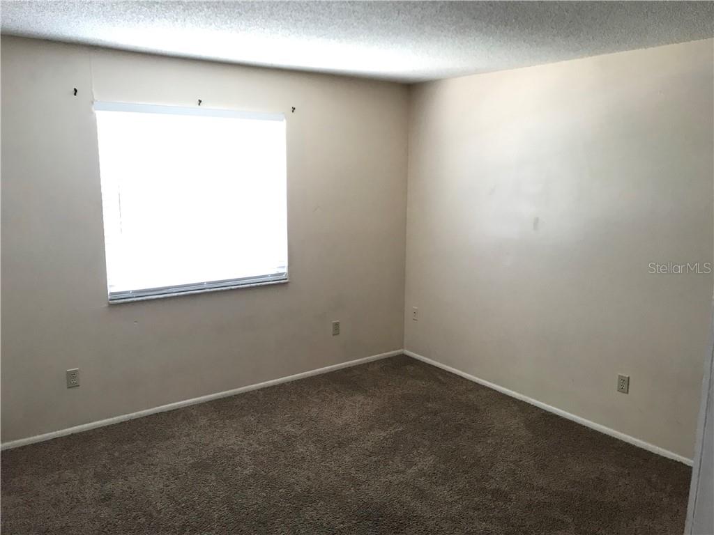 UNIVERSITY HYLANDS - Residential Lease