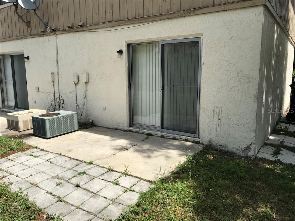 UNIVERSITY HYLANDS - Residential Lease