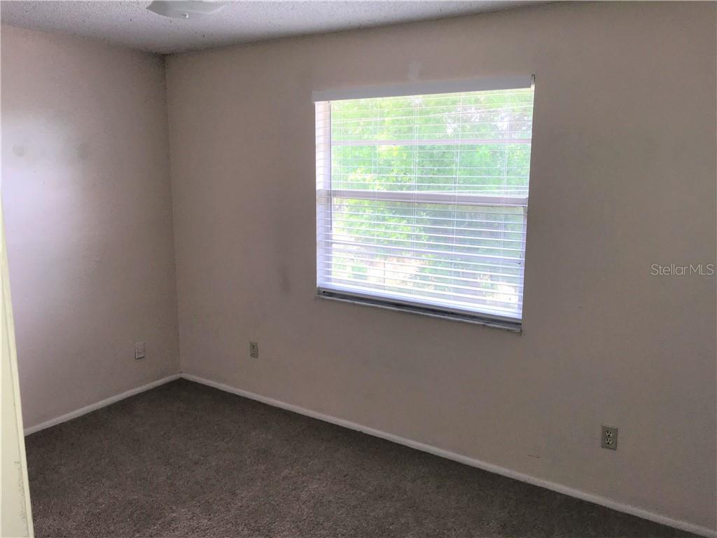 UNIVERSITY HYLANDS - Residential Lease