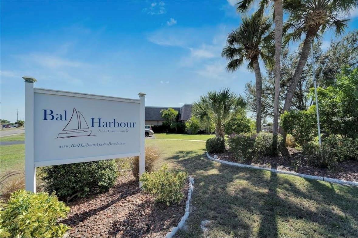 BAL HARBOUR CHATEAUX CONDOMINI - Residential
