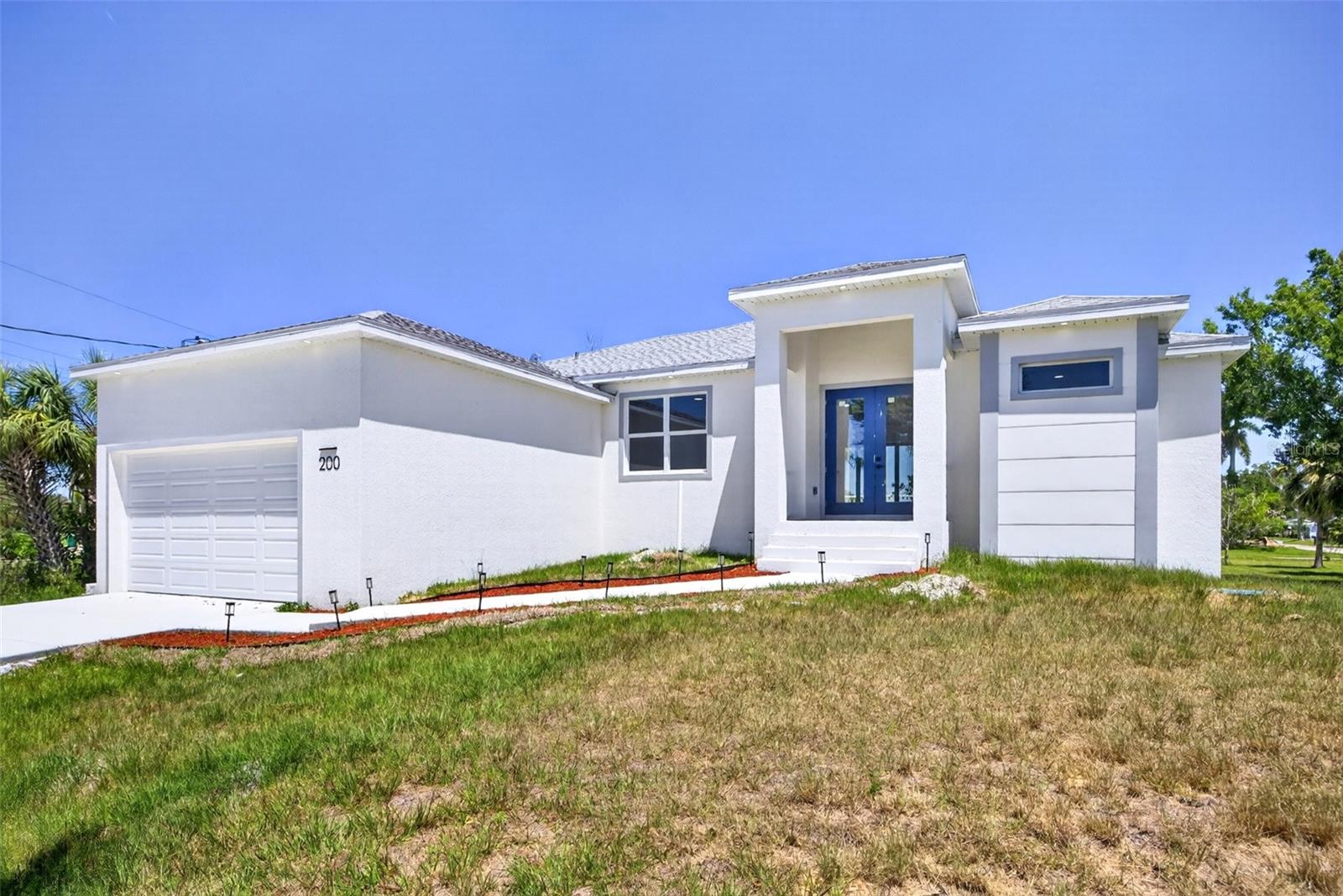 CHARLOTTE PARK - Residential