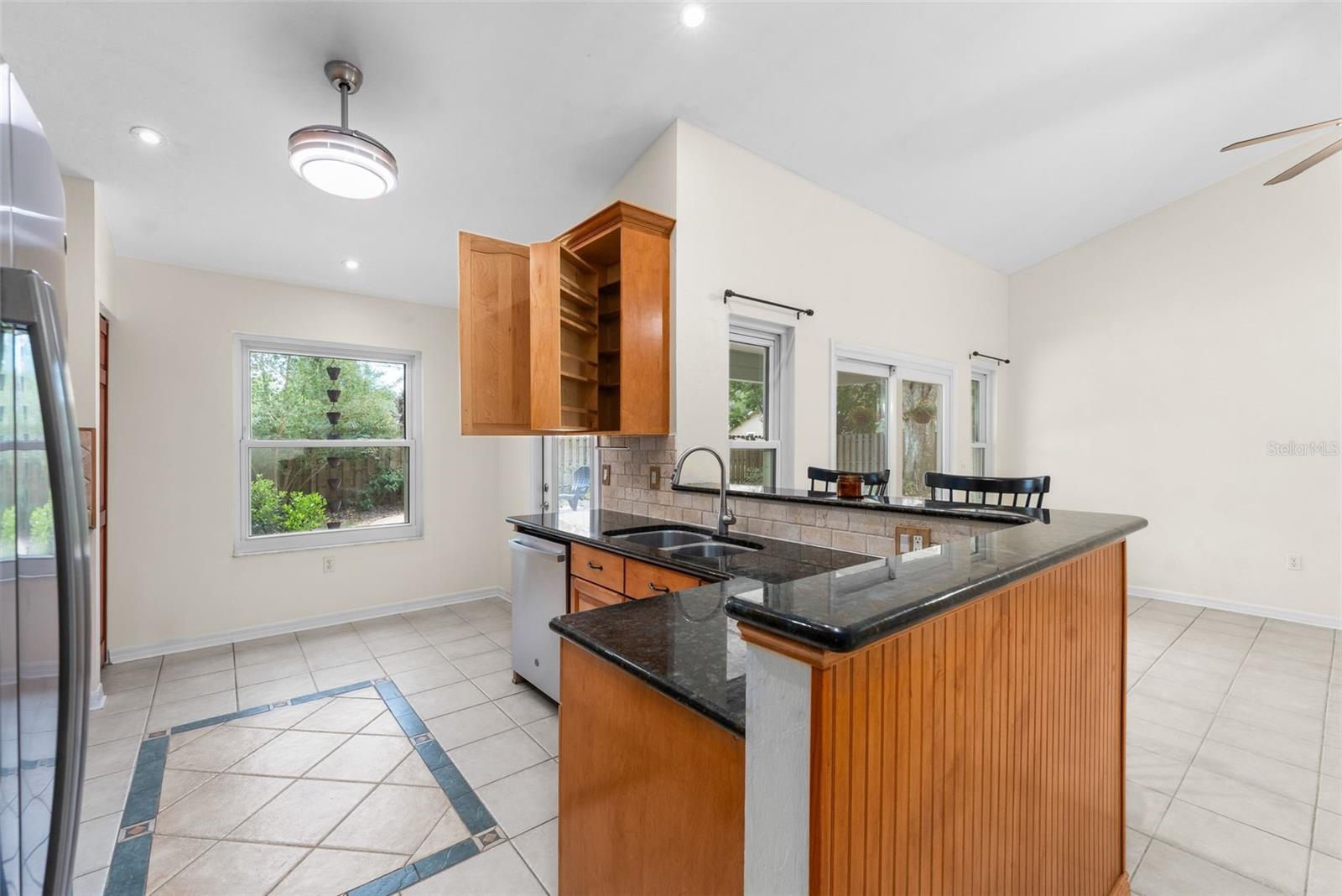 GRAND CENTRAL STA CLUSTER PH I - Residential