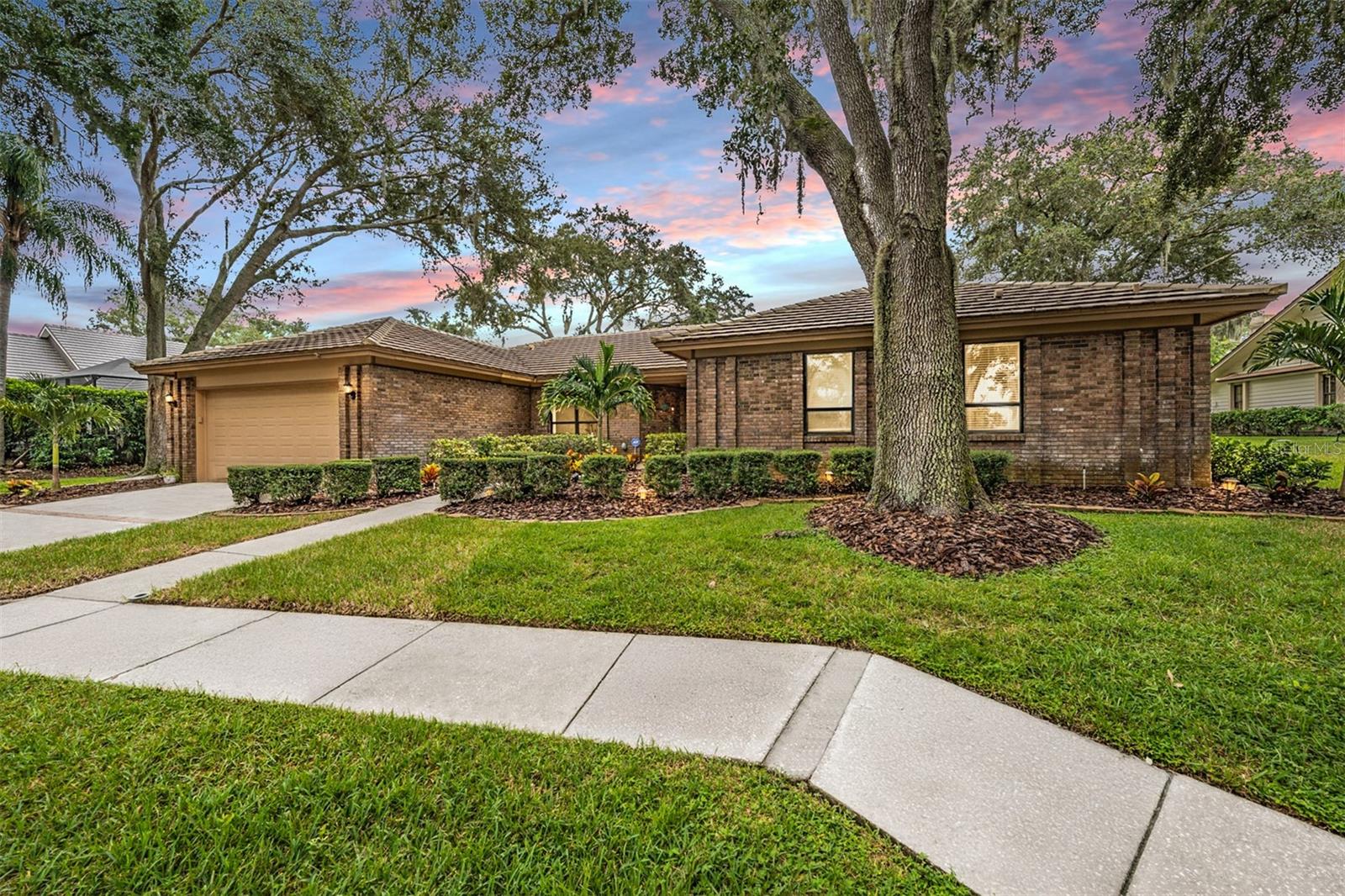 SANCTUARY AT COBBS LANDING THE - Residential