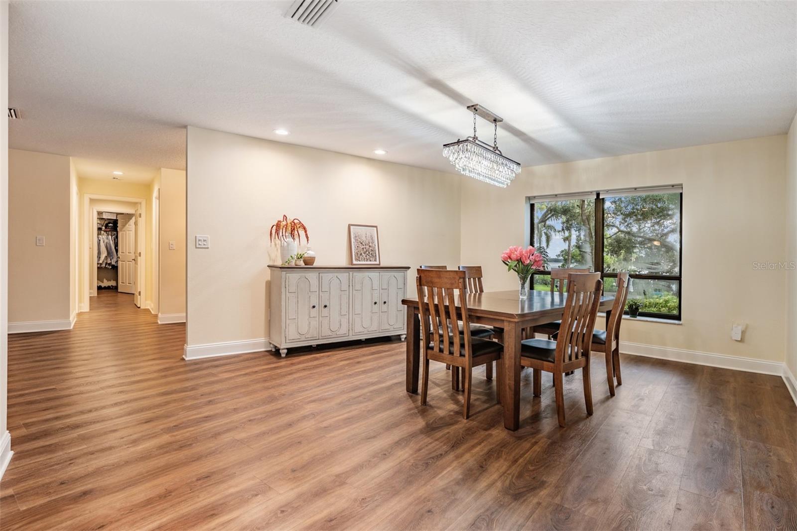 SANCTUARY AT COBBS LANDING THE - Residential