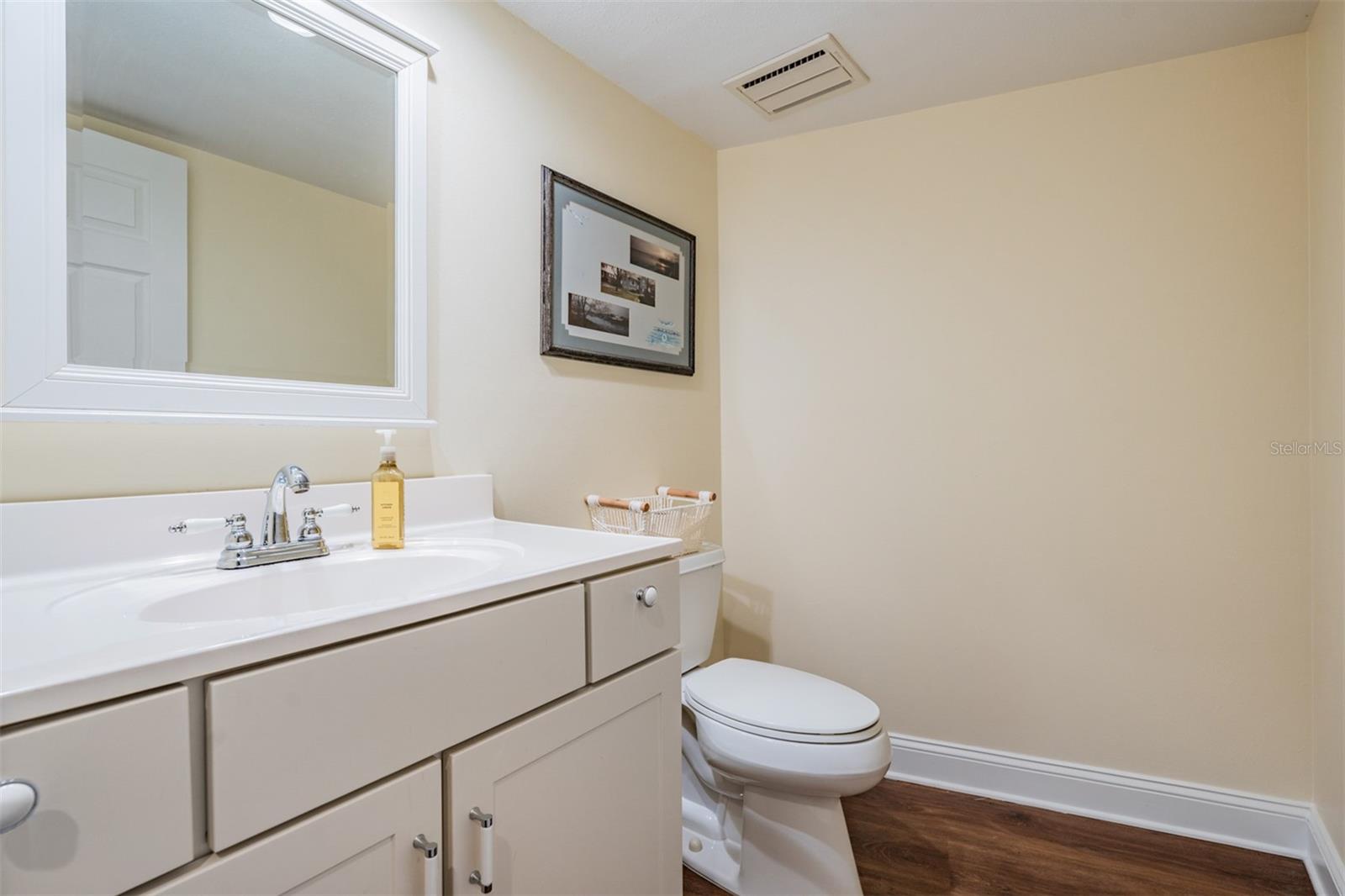 SANCTUARY AT COBBS LANDING THE - Residential