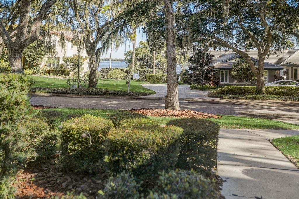 Photo of 3472 Shoreline Circle, Palm Harbor, FL 34684 (MLS # TB8420143)