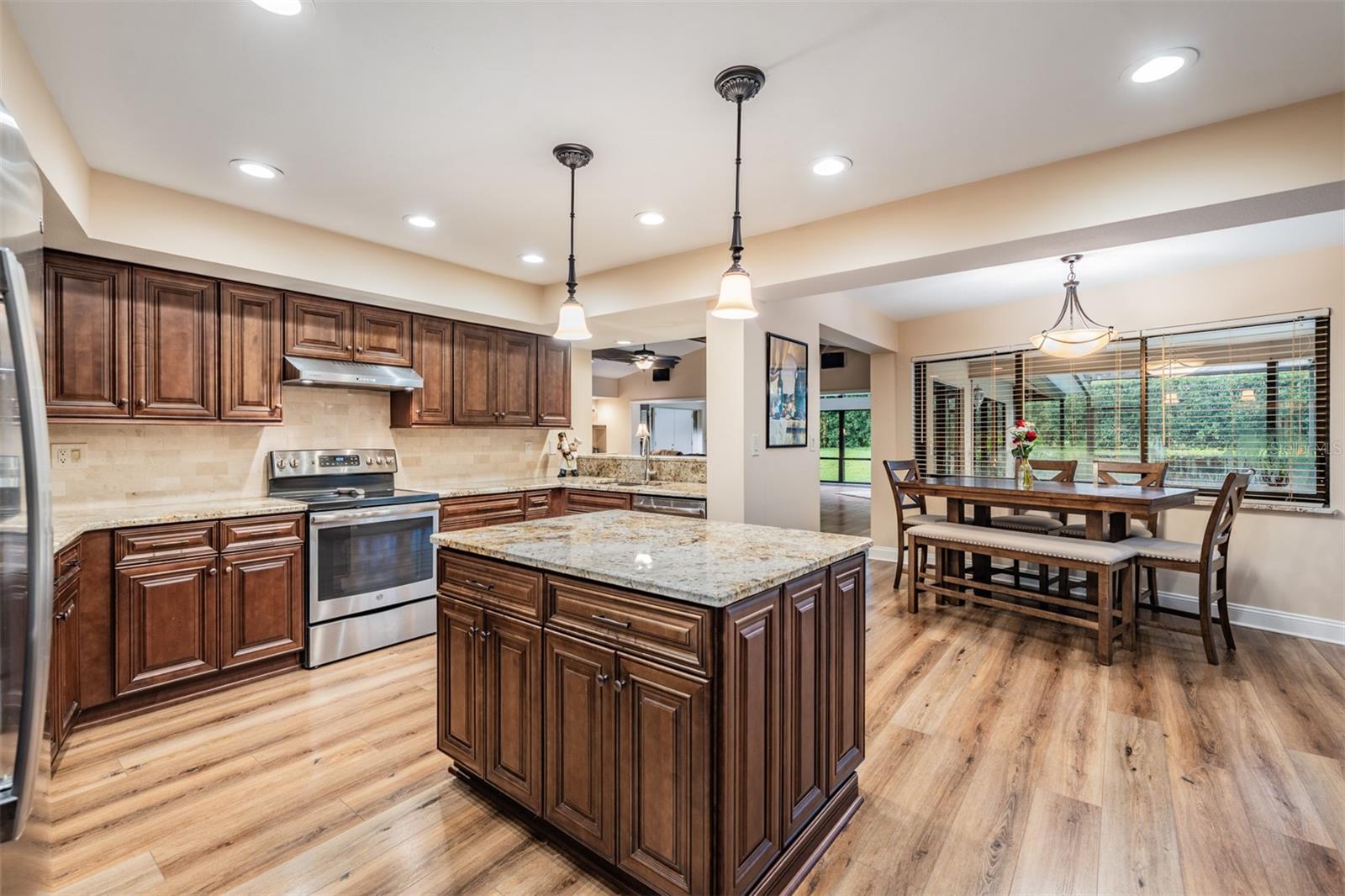 SANCTUARY AT COBBS LANDING THE - Residential