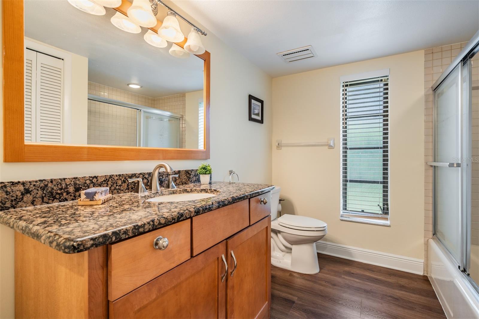 SANCTUARY AT COBBS LANDING THE - Residential