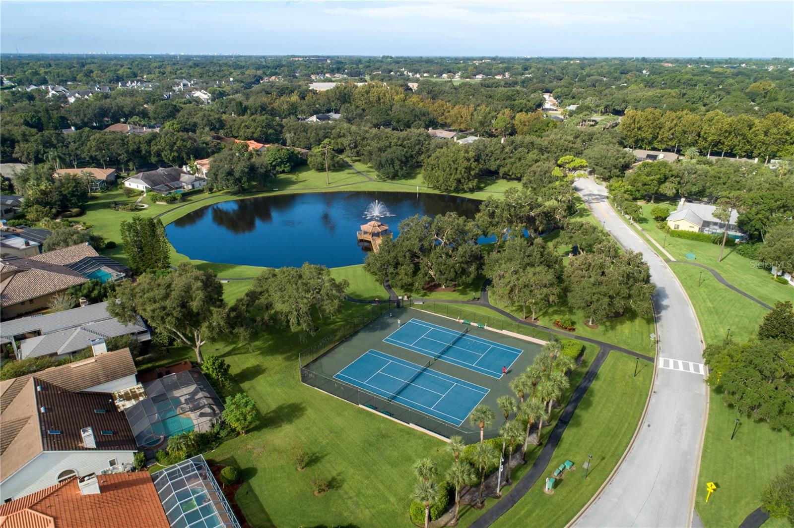 SANCTUARY AT COBBS LANDING THE - Residential