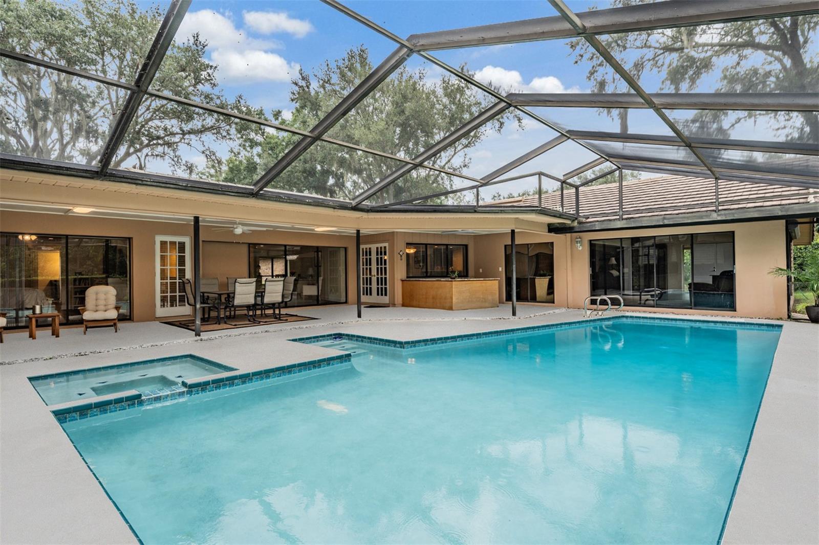 SANCTUARY AT COBBS LANDING THE - Residential