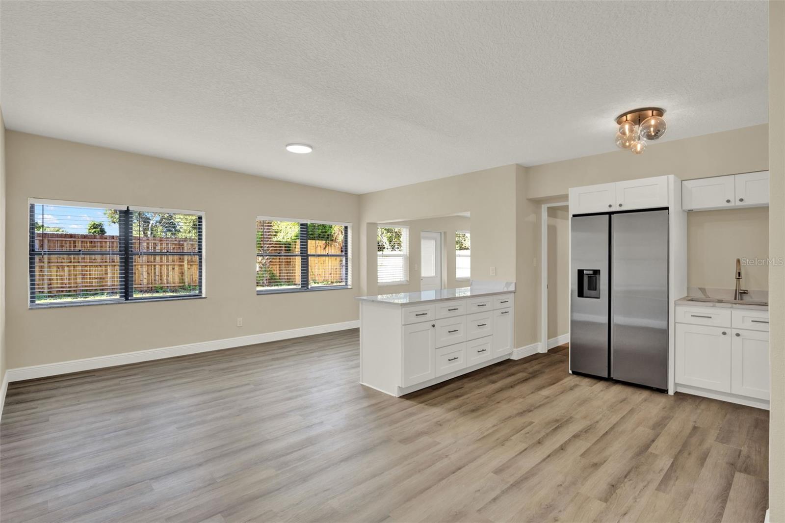 3306 ELLEN DRIVE