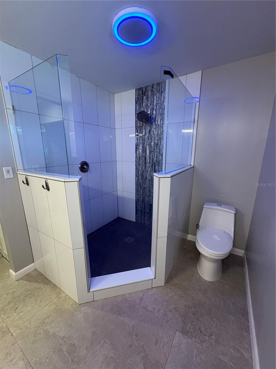 FOUNTAIN GTE CONDO - Residential