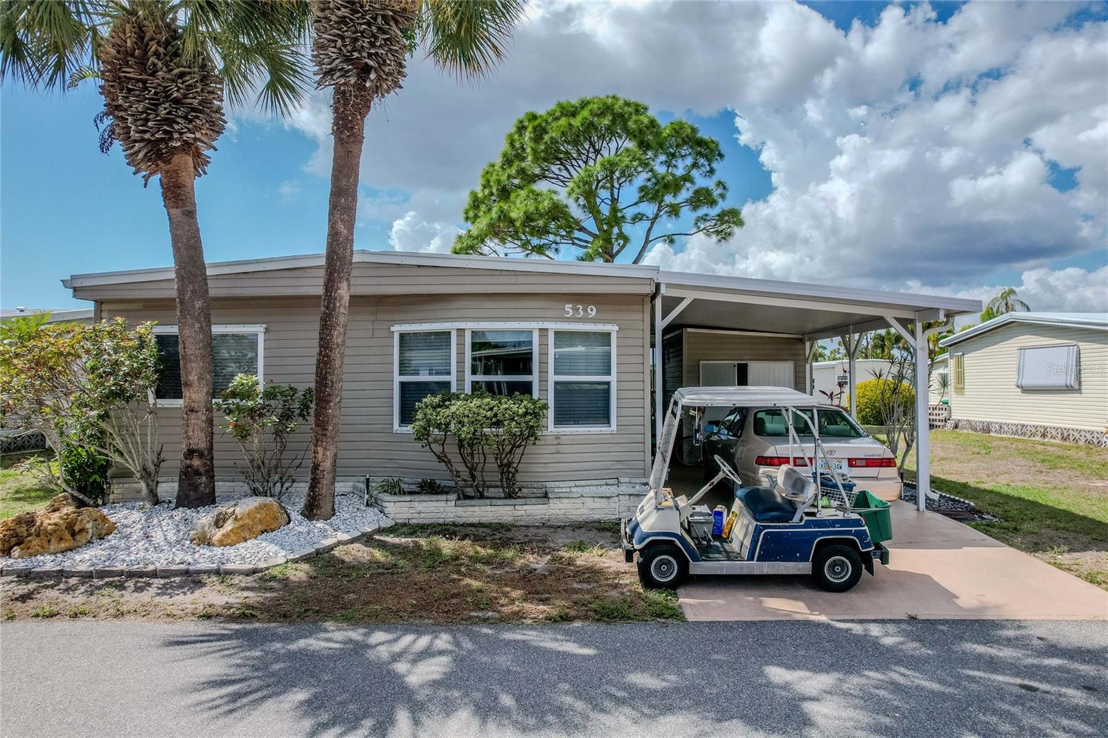 MAPLE LEAF ESTATES - Residential