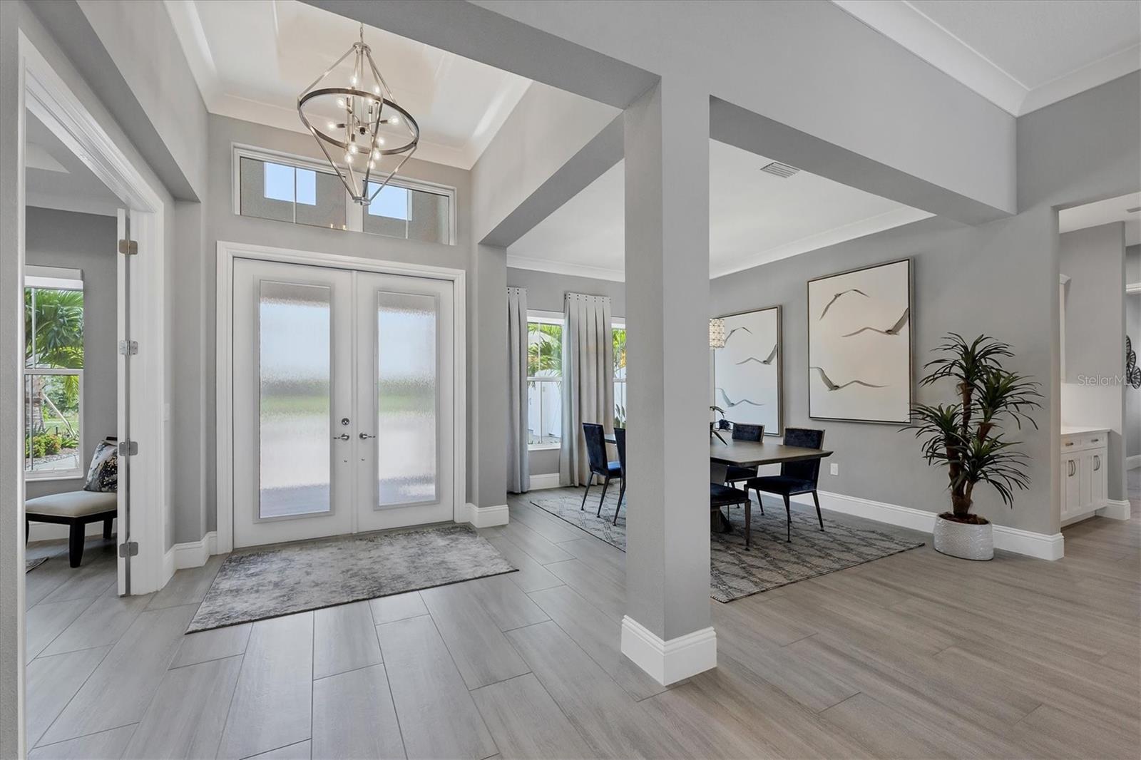 LAKE CLUB - Residential