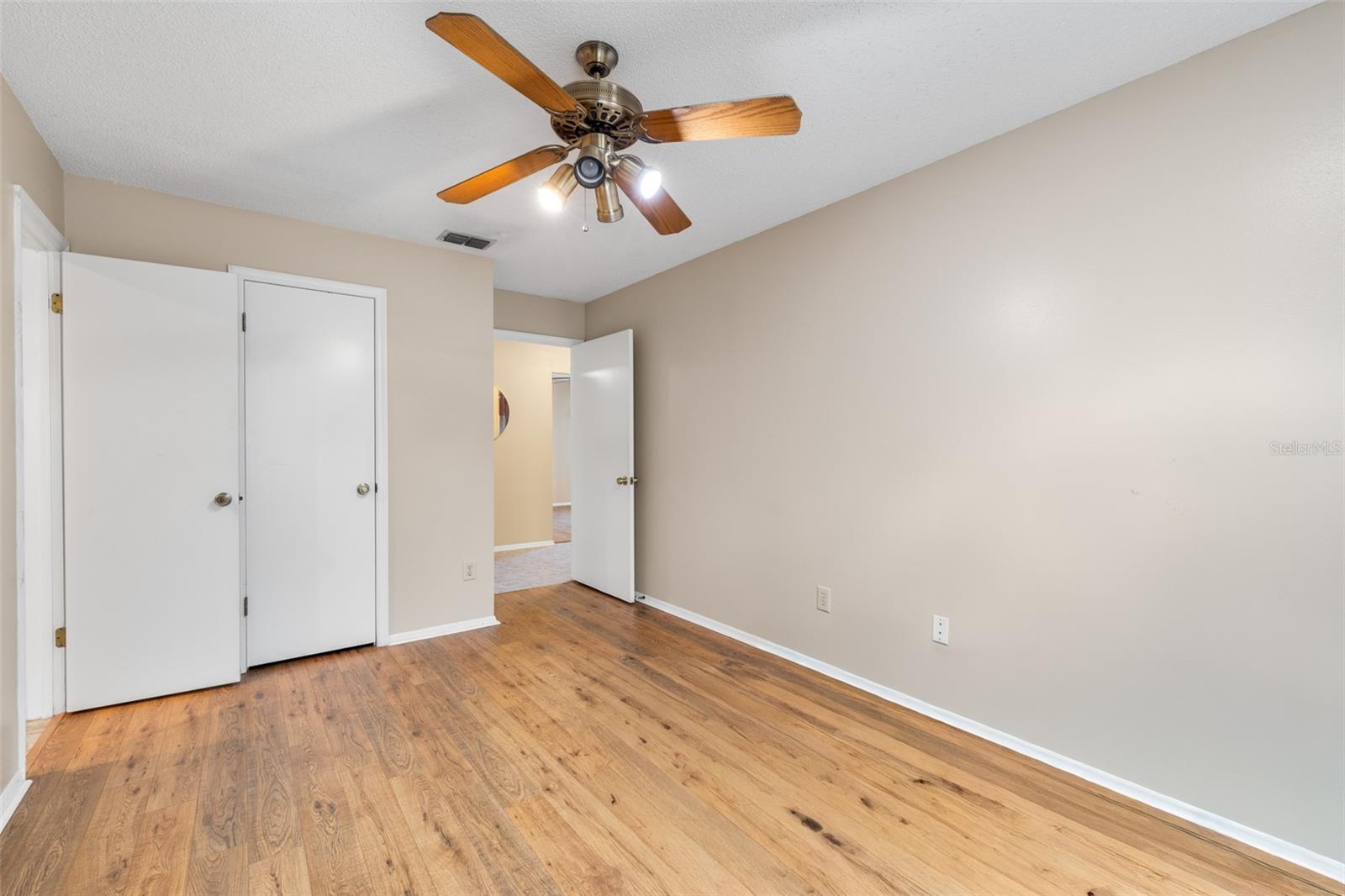 PEBBLE CREEK VILLAGE - Residential