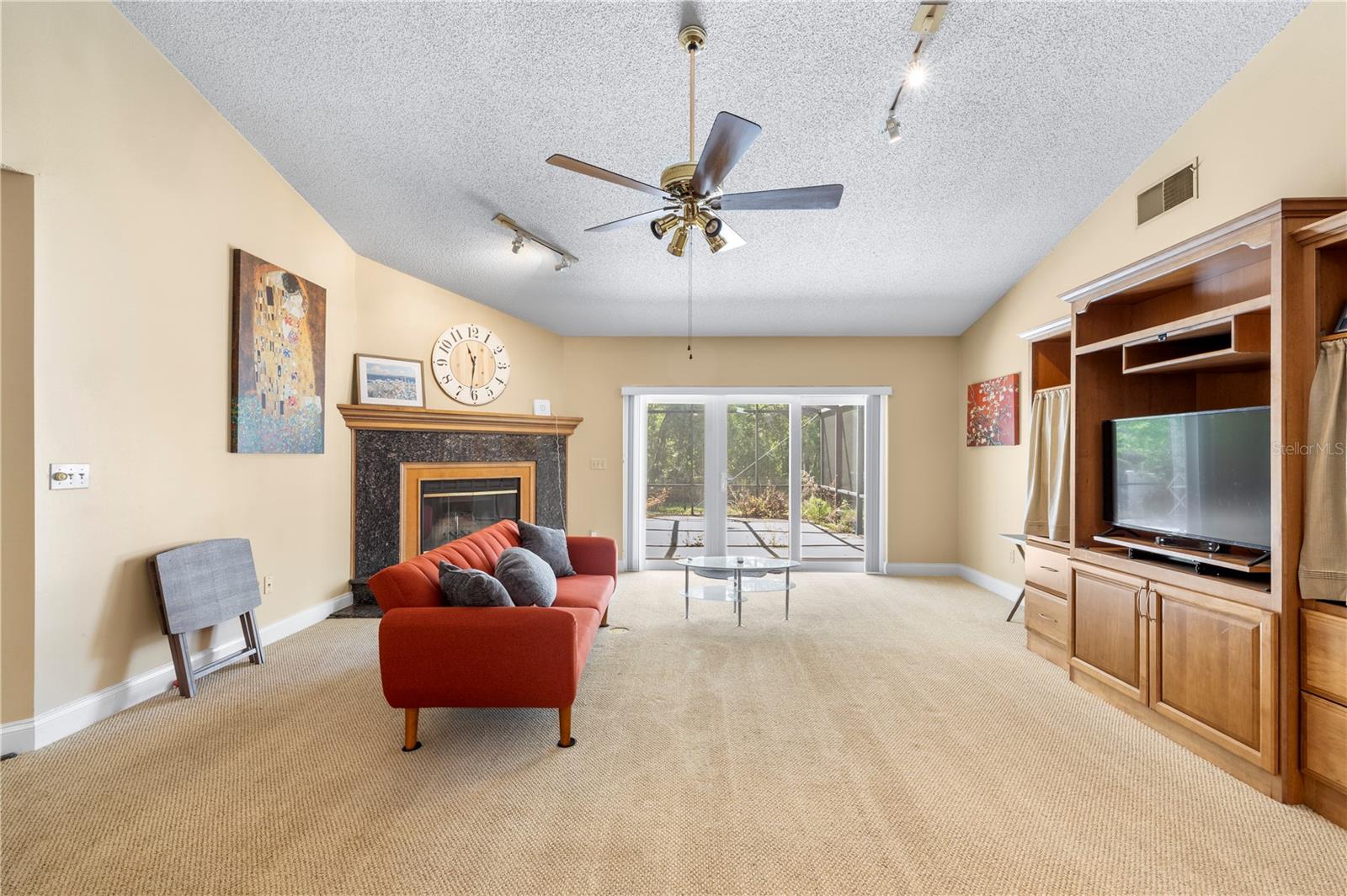 PEBBLE CREEK VILLAGE - Residential