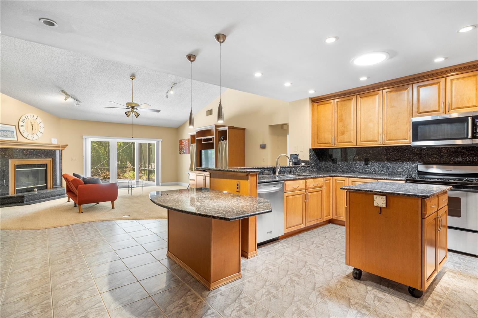 PEBBLE CREEK VILLAGE - Residential