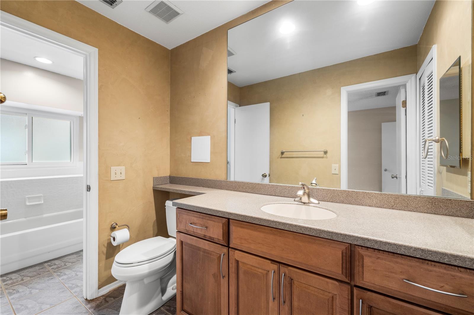 PEBBLE CREEK VILLAGE - Residential