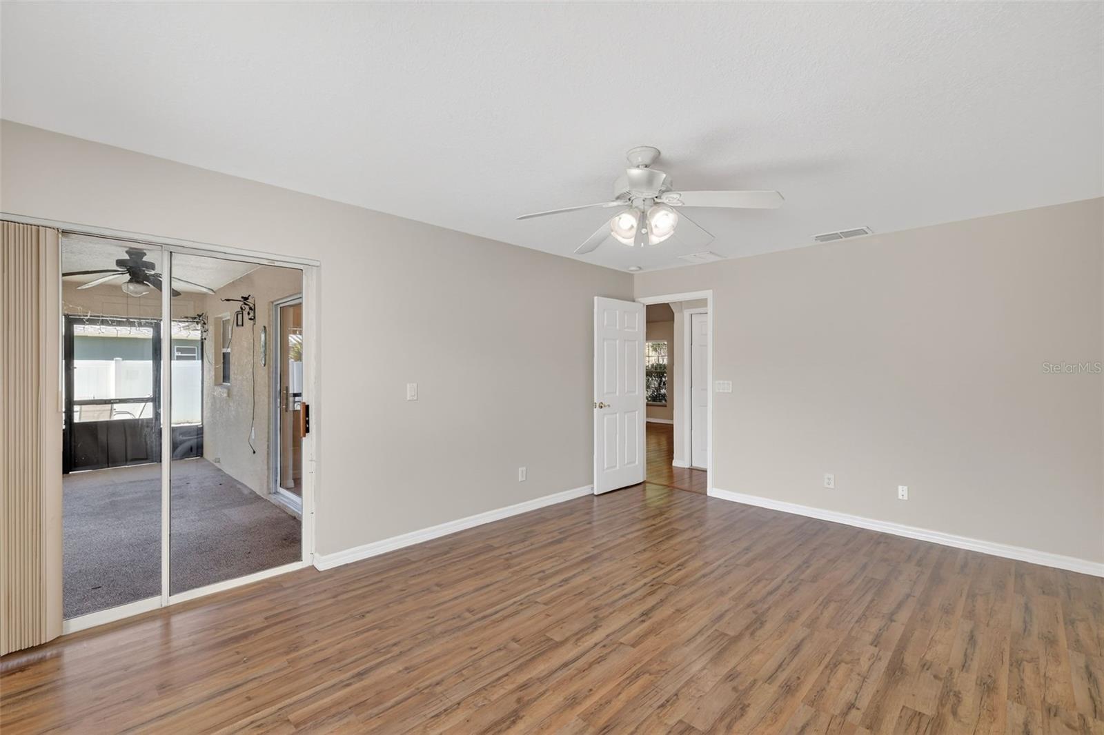 ACREAGE - Residential