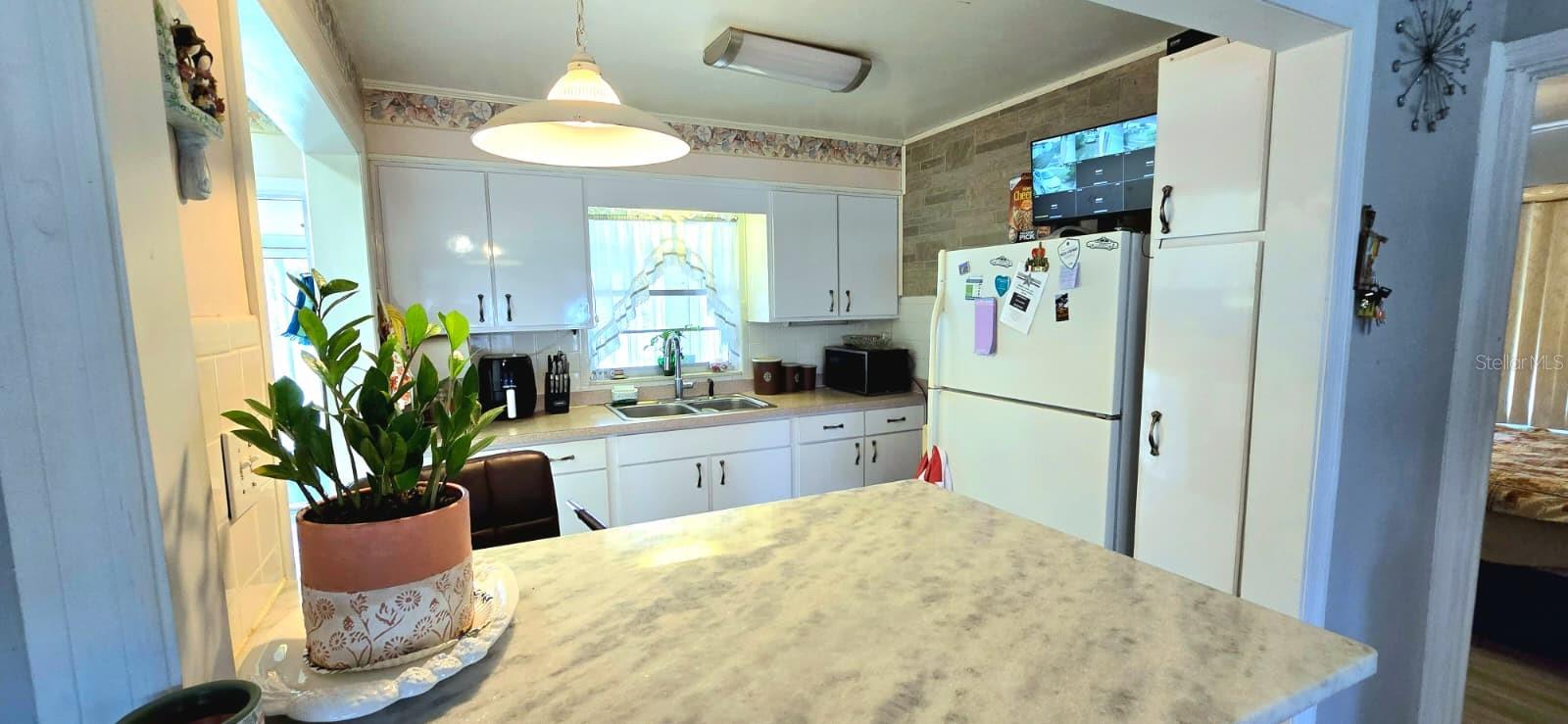 SUN RAY HOMES 01 - Residential