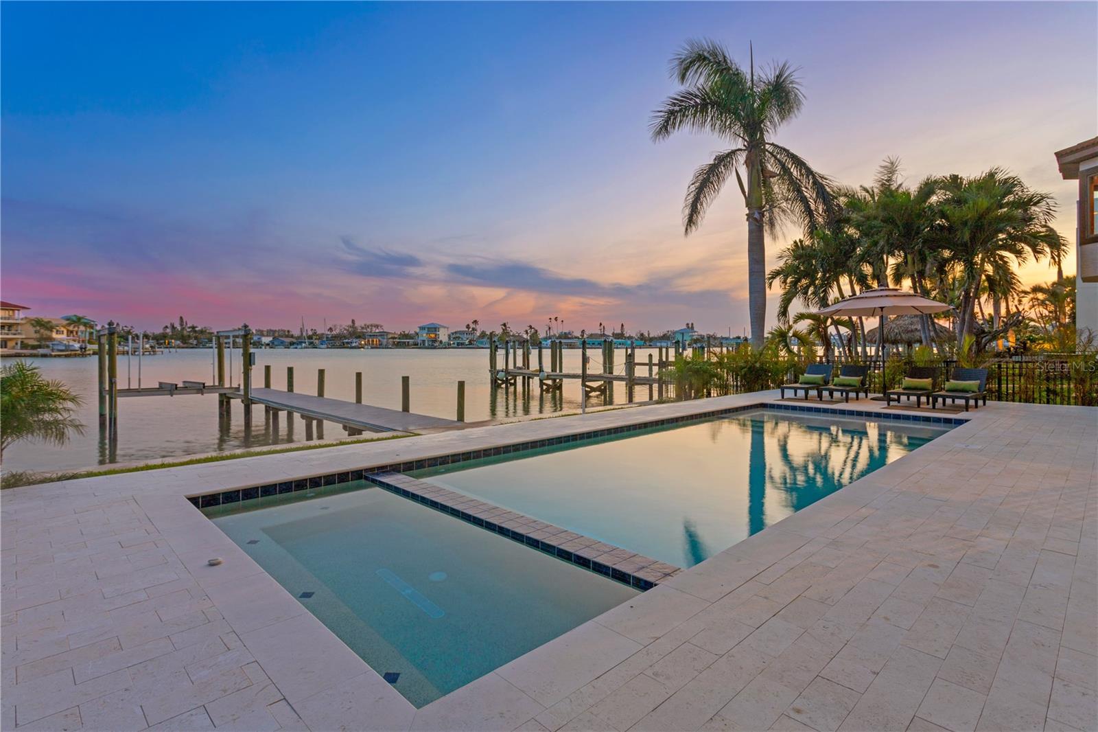 831 BAY POINT DRIVE