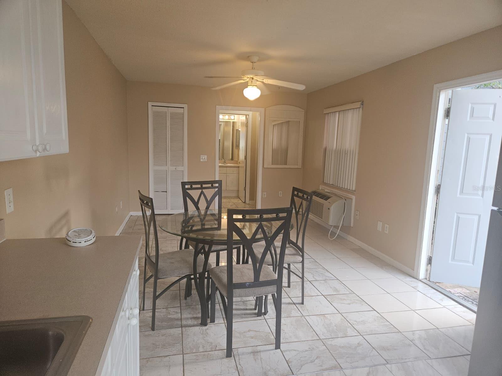 ISLAND CLUB WEST PH 1 - Residential Lease